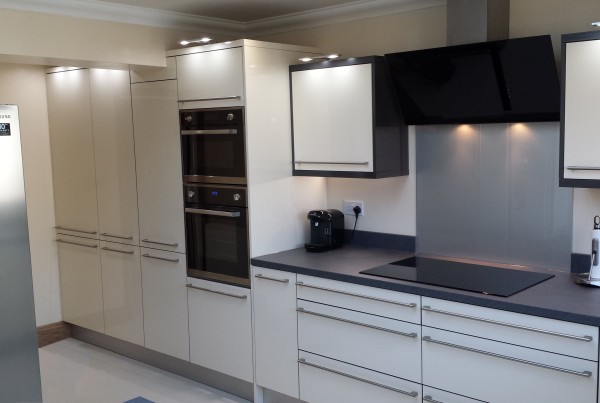 white kitchen with grey worktops