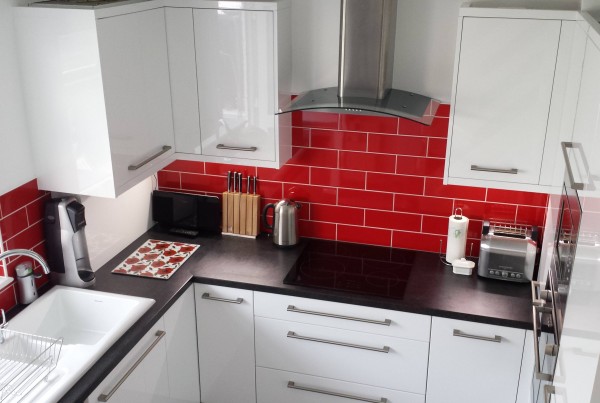 red and white kitchen design