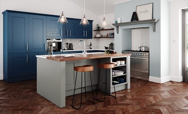 traditional shaker Kitchen in Parisian blue